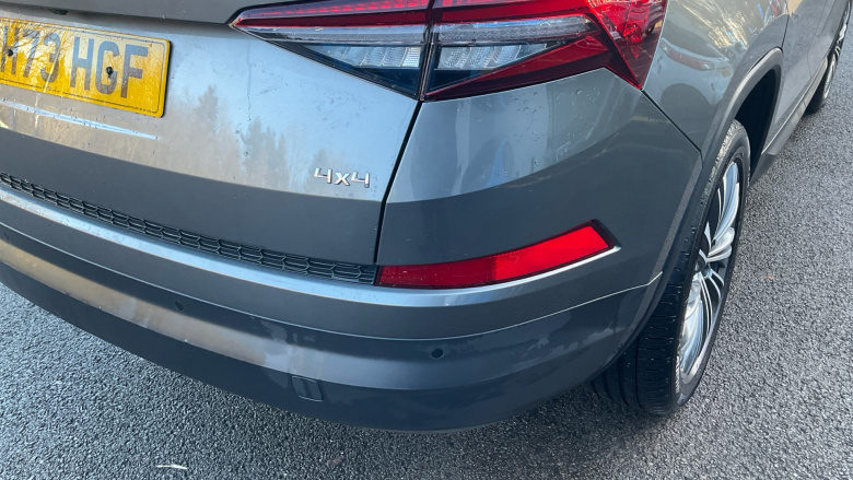 Skoda Kodiaq 2.0 TDI SE L Executive 4x4 5dr DSG [7 Seat] Diesel Estate